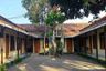 10 Bedroom House for sale in Cikembulan, West Java