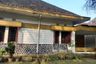 Rumah dijual dengan 7 kamar tidur di Cihapit, Jawa Barat