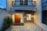 3 Bedroom House for sale in Jagakarsa, Jakarta