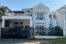 Rumah dijual dengan 6 kamar tidur di Wiyung, Jawa Timur