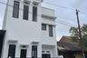 Rumah dijual dengan 4 kamar tidur di Baleendah, Jawa Barat