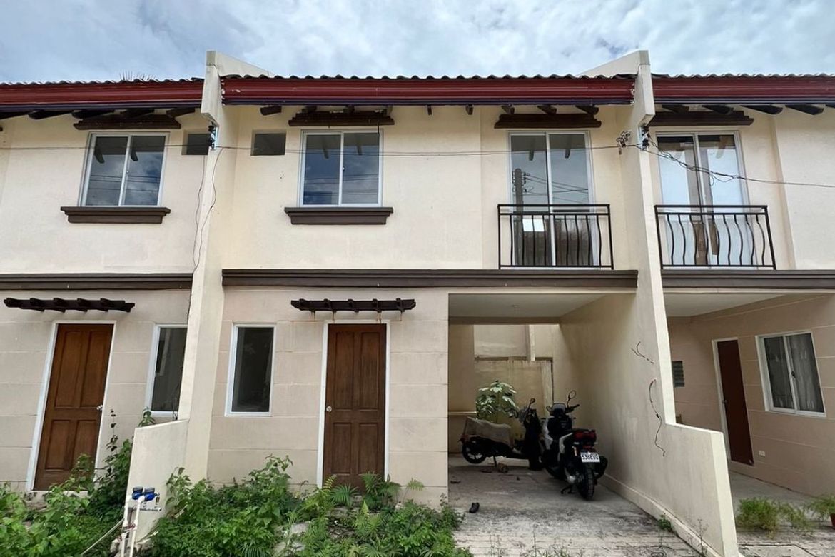 FOR SALE – RFO Townhouse in Nortierra, Cebu City