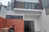 Rumah dijual dengan 5 kamar tidur di Cigereleng, Jawa Barat