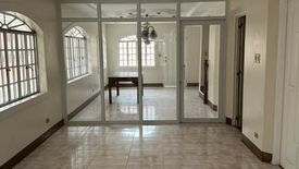5 Bedroom House for rent in Santol, Metro Manila near LRT-2 V. Mapa