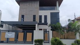 4 Bedroom House for sale in Merville, Metro Manila