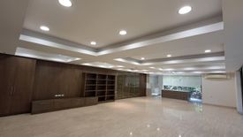 6 Bedroom House for rent in Dasmariñas Village, Dasmariñas North, Metro Manila near MRT-3 Magallanes