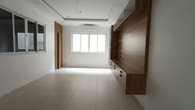 3 Bedroom Townhouse for sale in Pinyahan, Metro Manila near MRT-3 Kamuning