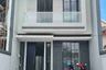 4 Bedroom House for sale in Sukolilo, East Java