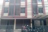 Office for rent in Perak Utara, East Java