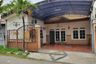 Rumah dijual dengan 4 kamar tidur di Babatan, Jawa Timur