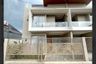 4 Bedroom House for sale in Cibeunying, West Java