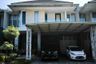 Rumah dijual dengan 5 kamar tidur di Lakar Santri, Jawa Timur