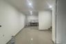 Rumah dijual dengan 4 kamar tidur di Alam Jaya, Banten