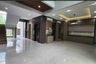 Rumah dijual dengan 5 kamar tidur di Woodland Citraland Surabaya, Lakar Santri, Jawa Timur
