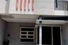 Rumah dijual dengan 4 kamar tidur di Gubeng, Jawa Timur