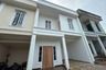 Rumah dijual dengan 3 kamar tidur di Depok, Jawa Barat
