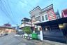 Rumah dijual dengan 6 kamar tidur di Cibinong, Jawa Barat