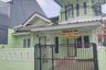 Rumah dijual dengan 4 kamar tidur di Cisarua, Jawa Barat
