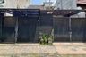 Rumah dijual dengan 3 kamar tidur di Baratajaya, Jawa Timur