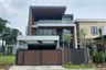 Rumah dijual dengan 4 kamar tidur di Lakar Santri, Jawa Timur