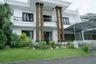 6 Bedroom House for sale in Sambikerep, East Java