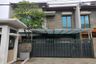 Rumah dijual dengan 4 kamar tidur di Cipinang, Jakarta