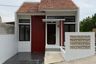 2 Bedroom House for sale in Cinunuk, West Java