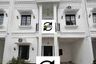 4 Bedroom House for sale in Beji, West Java