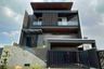 6 Bedroom House for sale in Made, East Java