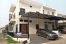 4 Bedroom House for sale in Jatiraden, West Java