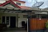 Rumah dijual dengan 3 kamar tidur di Cipondoh, Banten