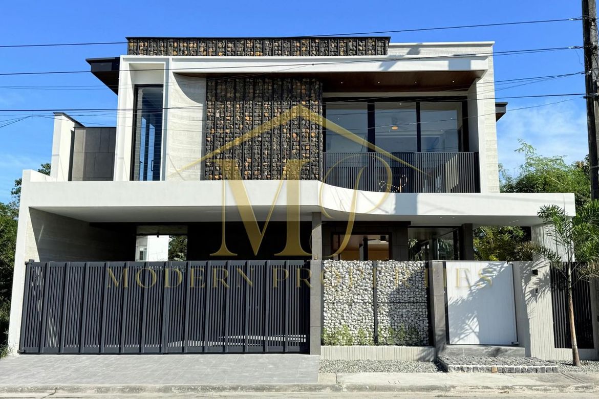 LUXURY MODERN 4 BEDROOM HOUSE FOR SALE IN CITY OF SAN FERNANDO, PAMPANGA
