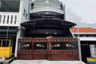 Rumah dijual dengan 6 kamar tidur di Baratajaya, Jawa Timur