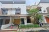 5 Bedroom House for sale in Sukajadi, West Java