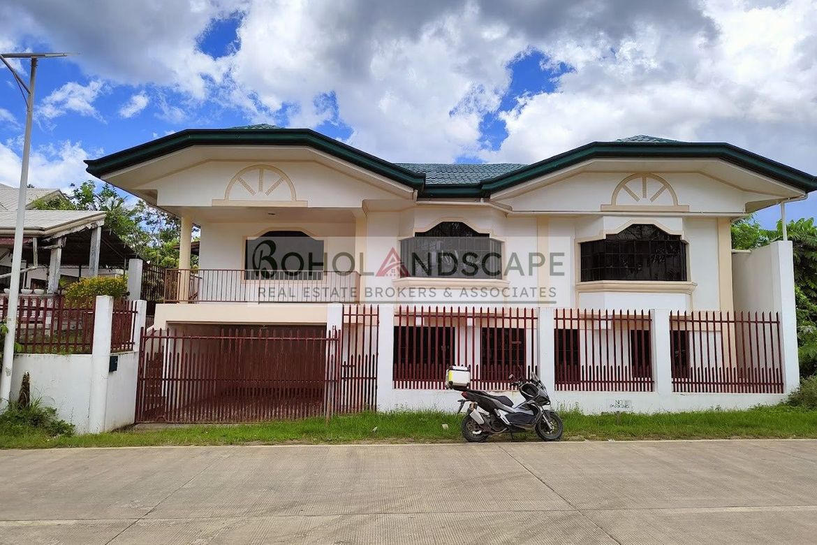Waterfront Home for Sale located in Manga, Tagbilaran City, Bohol