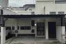 Rumah dijual dengan 3 kamar tidur di Jatiwaringin, Jawa Barat