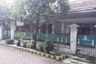 4 Bedroom House for sale in Gunung Anyar, East Java