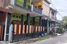 Rumah dijual dengan 7 kamar tidur di Kartoharjo, Jawa Timur