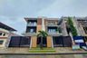 4 Bedroom House for sale in Western Bicutan, Metro Manila