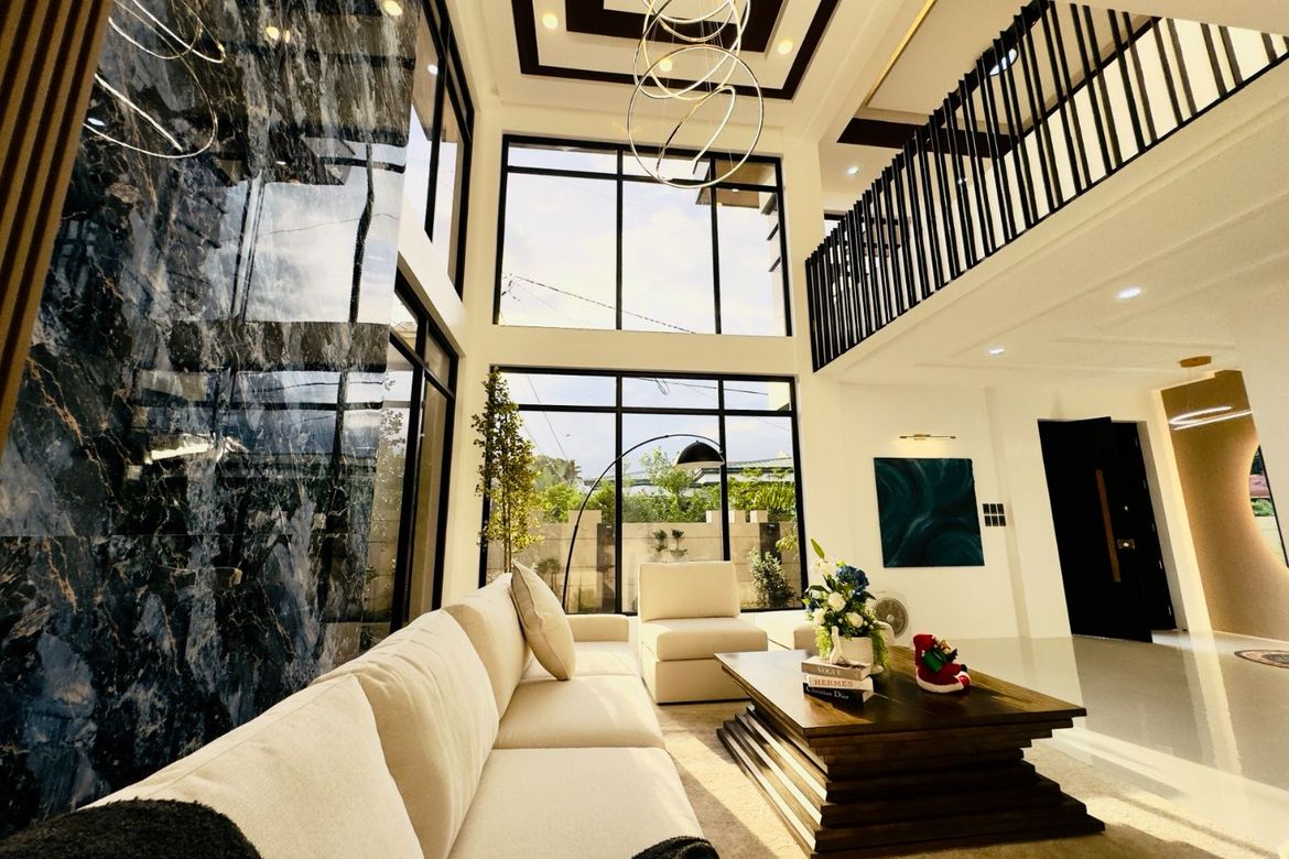 Stunning Newly Built Single Detached Furnished 2 Storey for Sale in BF Resort Village Las Piñas City