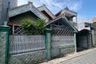 Rumah dijual dengan 5 kamar tidur di Kedung Cowek, Jawa Timur