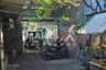 Rumah dijual dengan 4 kamar tidur di Sonokwijenan, Jawa Timur
