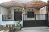 3 Bedroom House for sale in Gunung Anyar, East Java