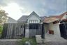 Rumah dijual dengan 3 kamar tidur di Mulyorejo, Jawa Timur