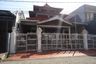 6 Bedroom House for sale in Panjang Jiwo, East Java