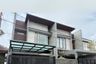 Rumah dijual dengan 5 kamar tidur di Manyar Sabrangan, Jawa Timur