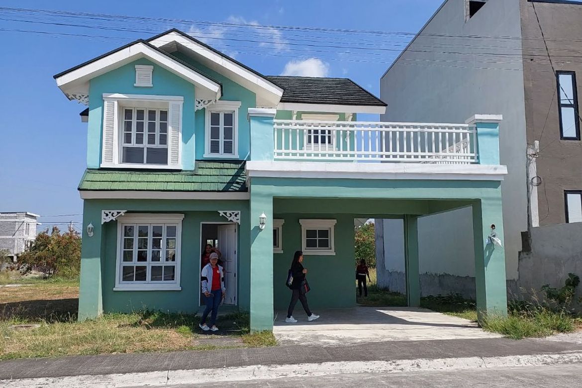 Ready for occupancy house and lot in Princeton Heights Bacoor City Cavite