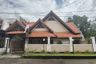 Rumah dijual dengan 8 kamar tidur di Penjaringan Sari, Jawa Timur