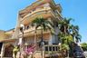 7 Bedroom House for sale in Medokan Semampir, East Java