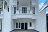 4 Bedroom House for sale in Kebagusan, Jakarta